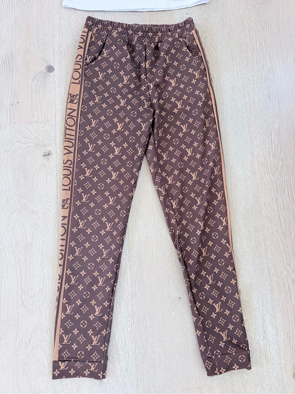 Stylish Brown Monogram Side-Stripe Women’s Pants and matching T shirt size M